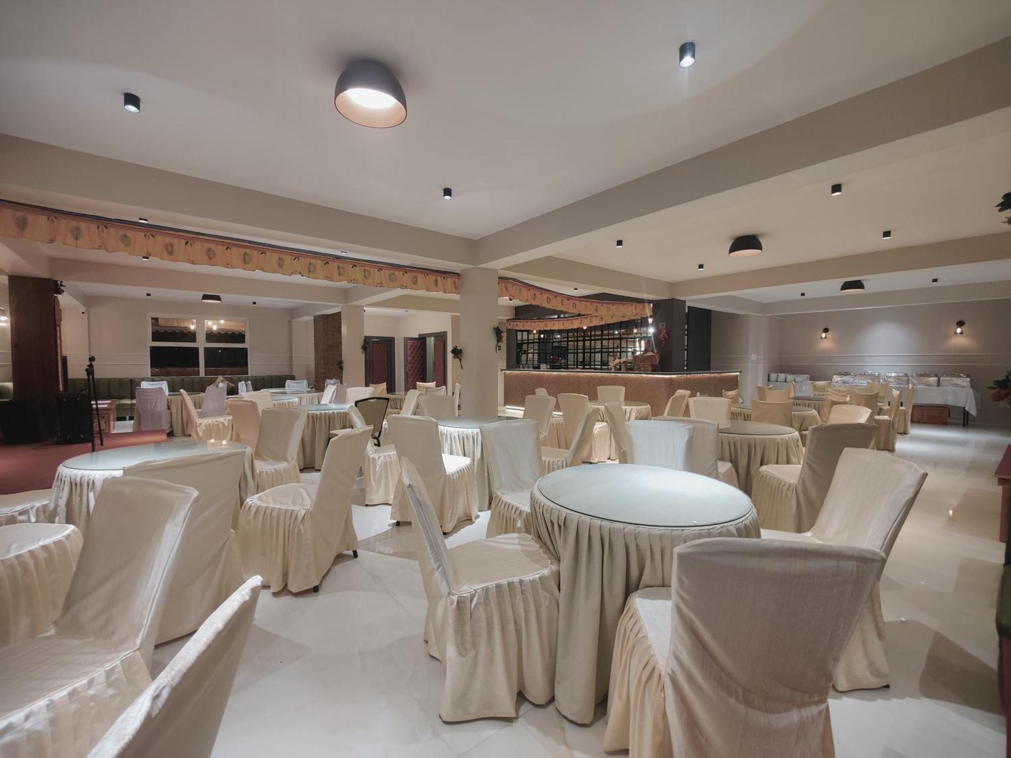 Maplewood Hotel & Spa Gangtok Zewnętrze zdjęcie
