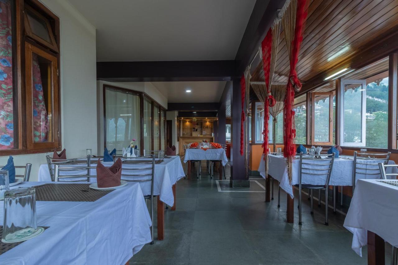 Maplewood Hotel & Spa Gangtok Zewnętrze zdjęcie
